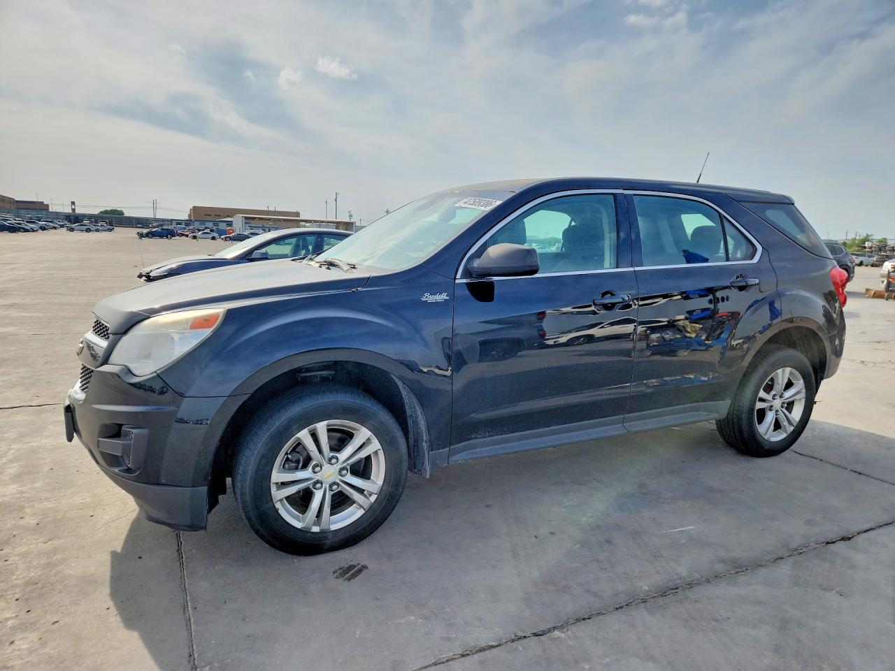 Salvage Chevrolet Equinox Image