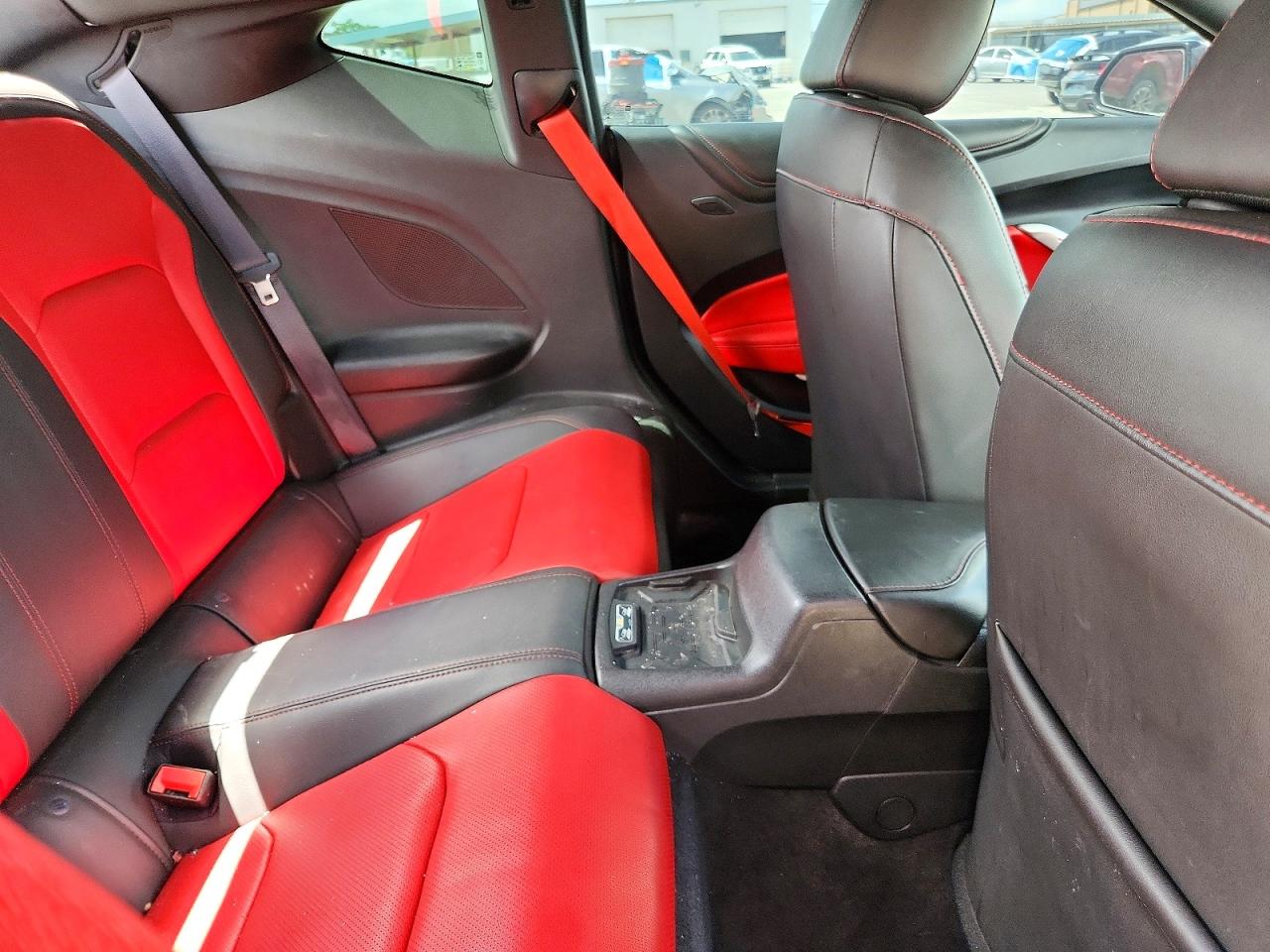 Chevrolet Camaro Ss