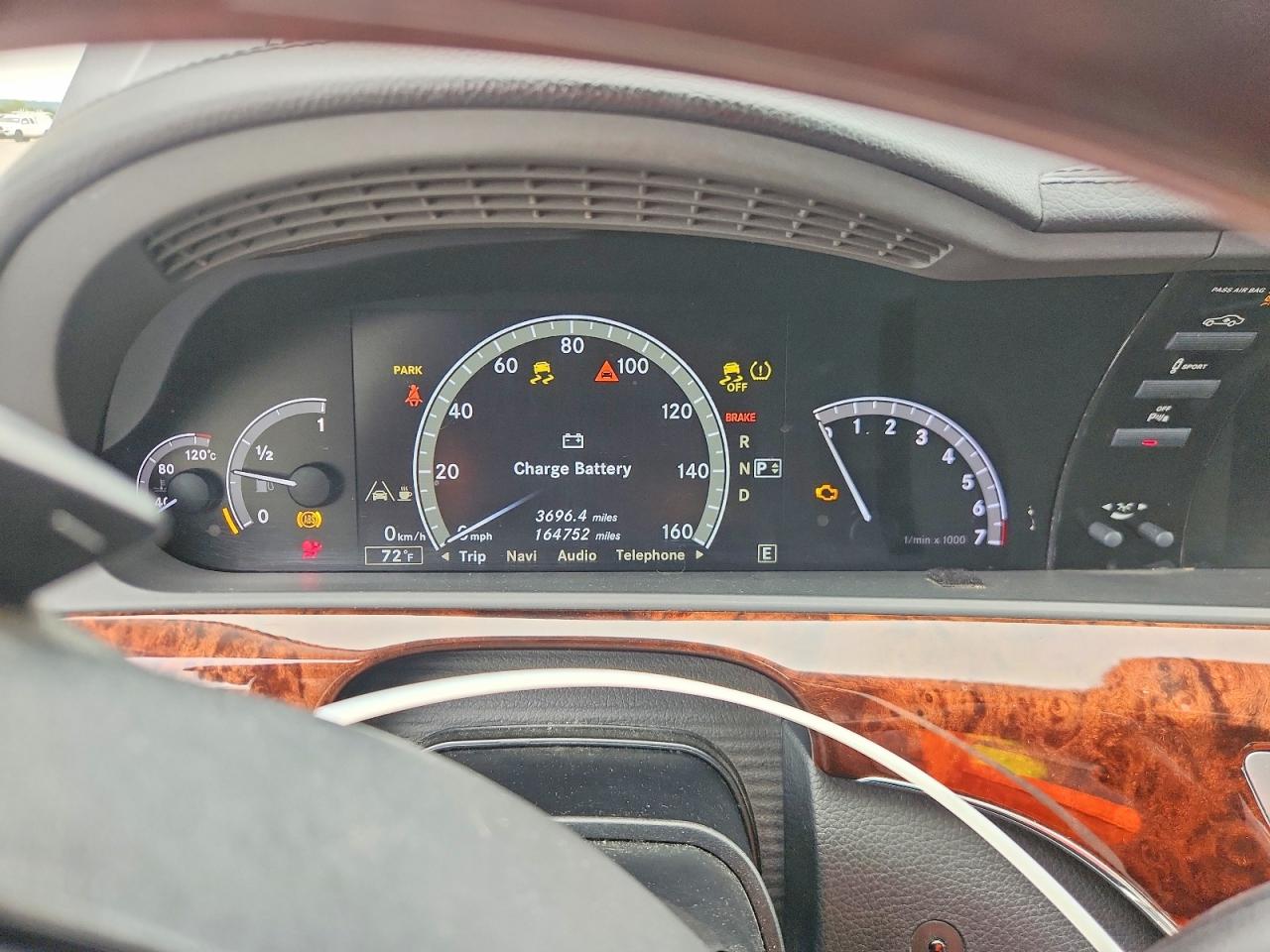 Mercedes-Benz S-Class 550