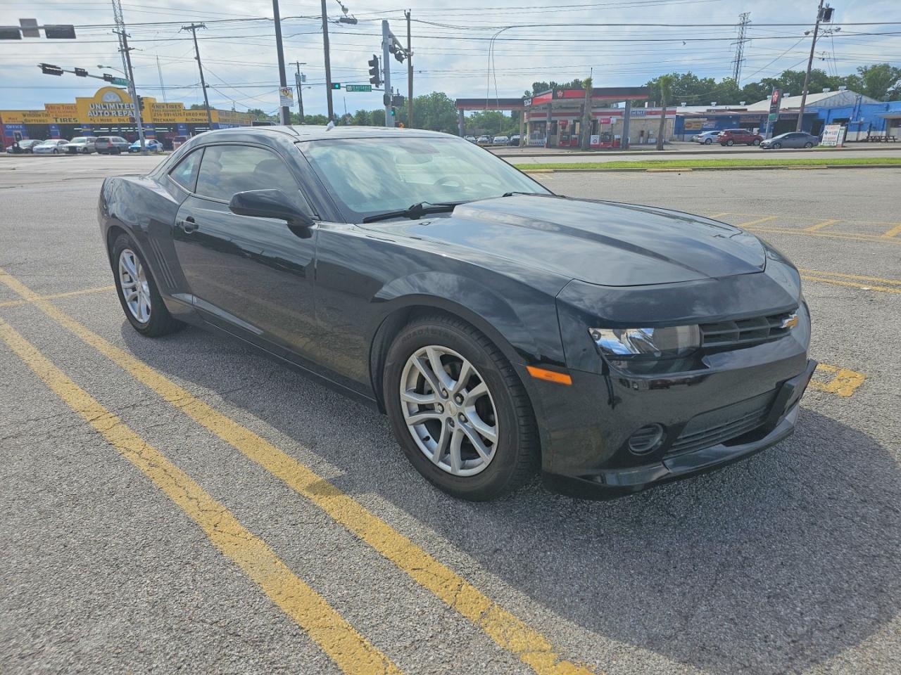 Salvage Chevrolet Camaro Image