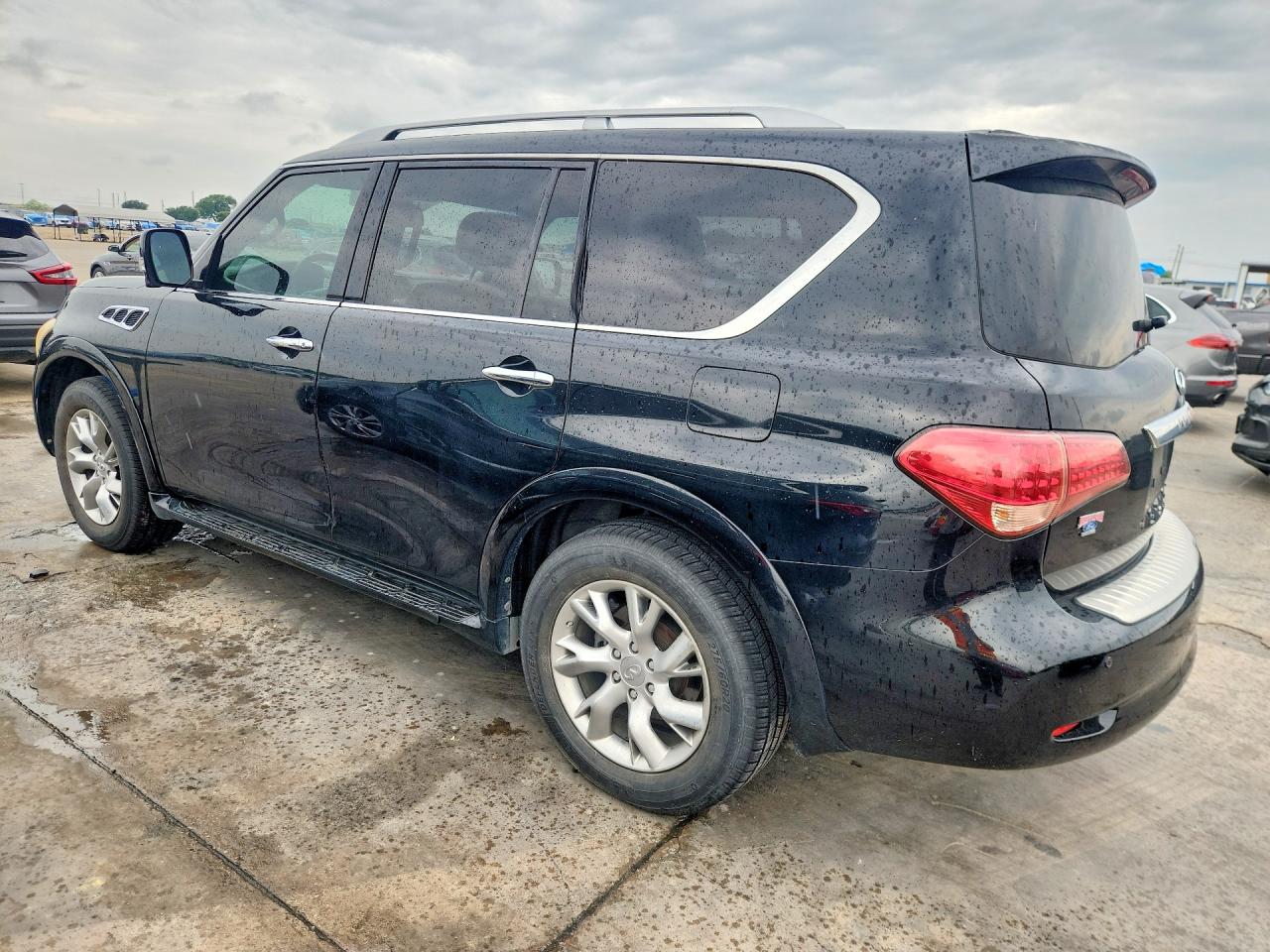 INFINITI Qx Base