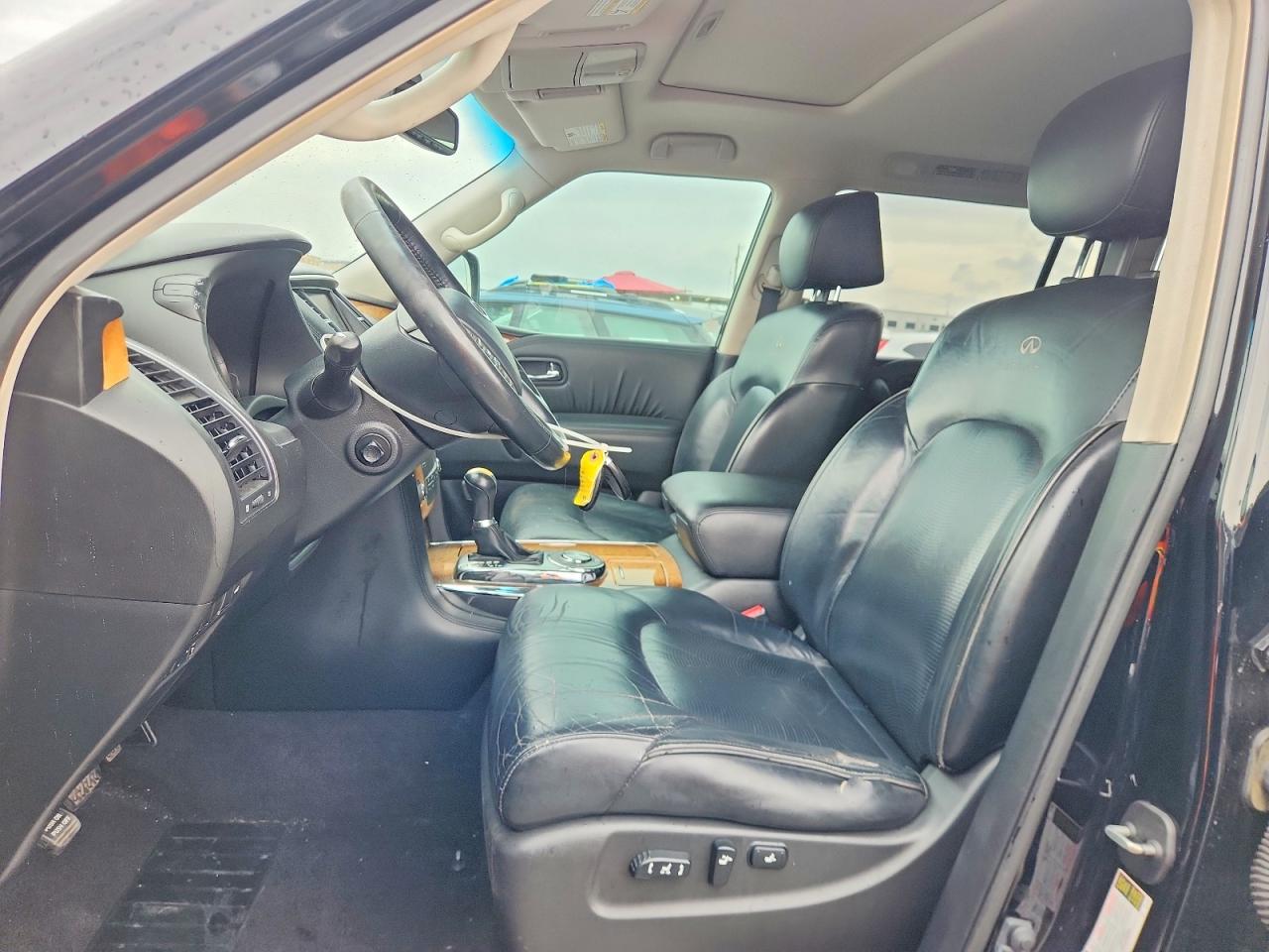 INFINITI Qx Base