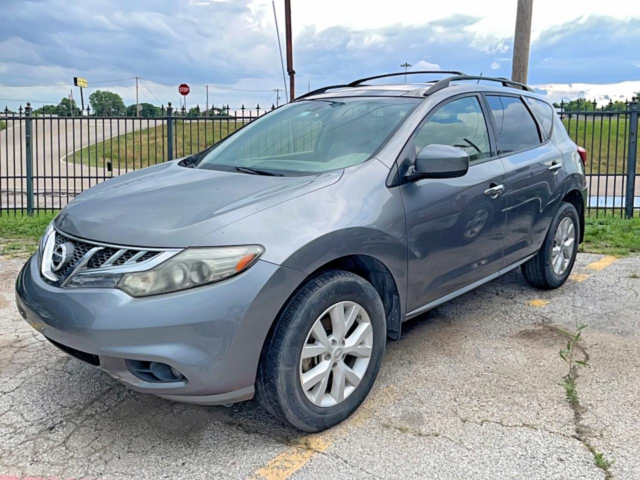 Nissan Murano S