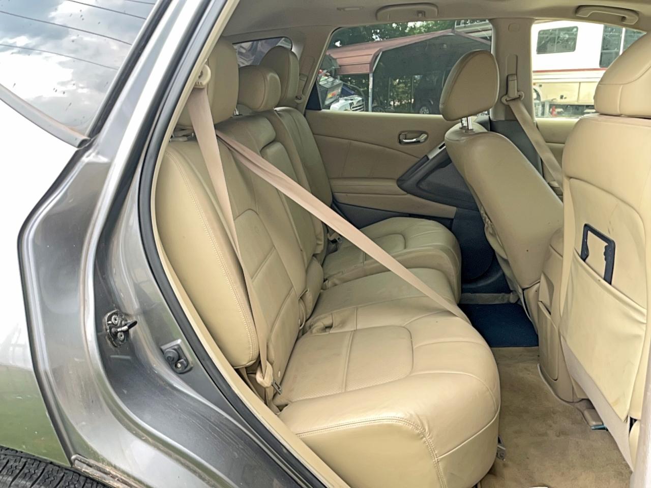 Nissan Murano S