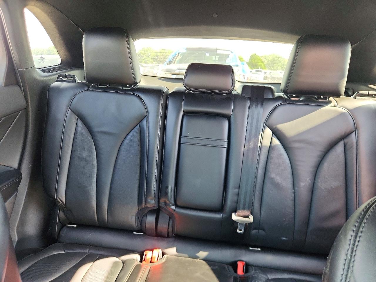Lincoln MKC Select