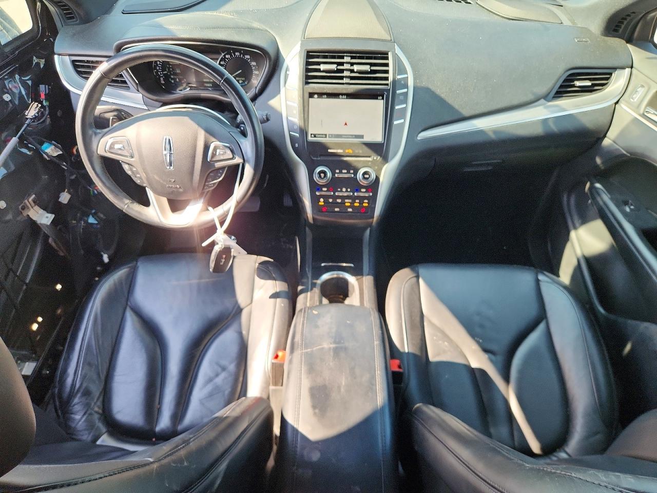 Lincoln MKC Select