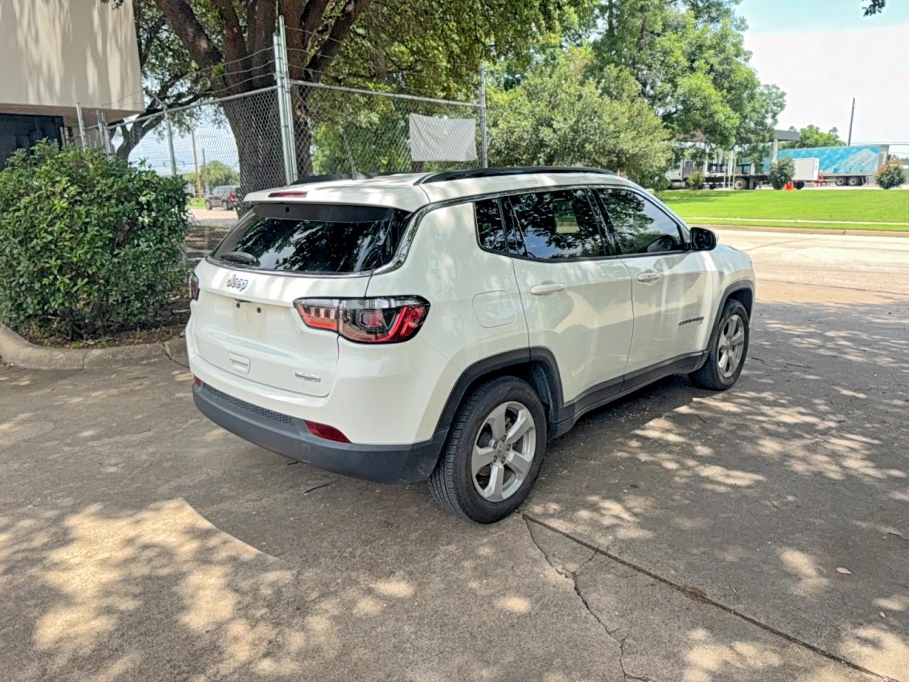 Jeep Compass Latitude