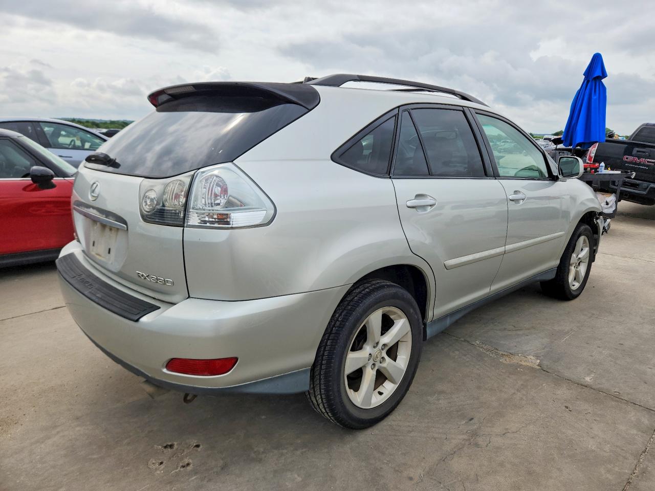 Lexus RX 330