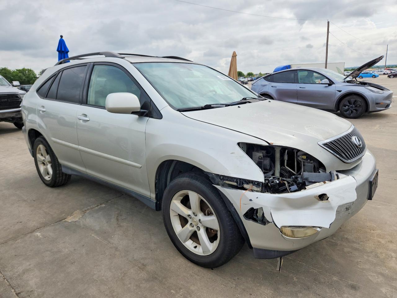 Lexus RX 330