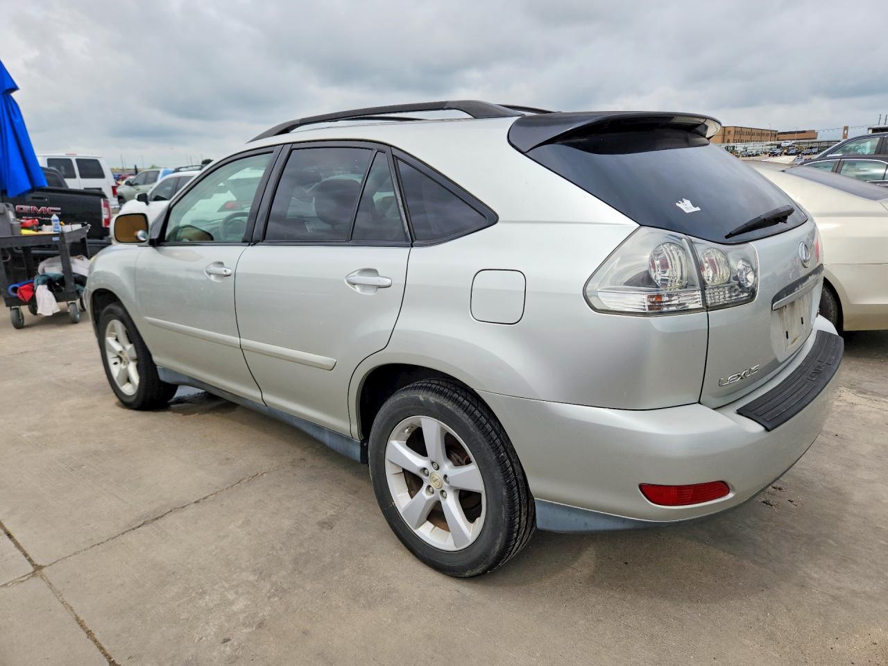 Lexus RX 330