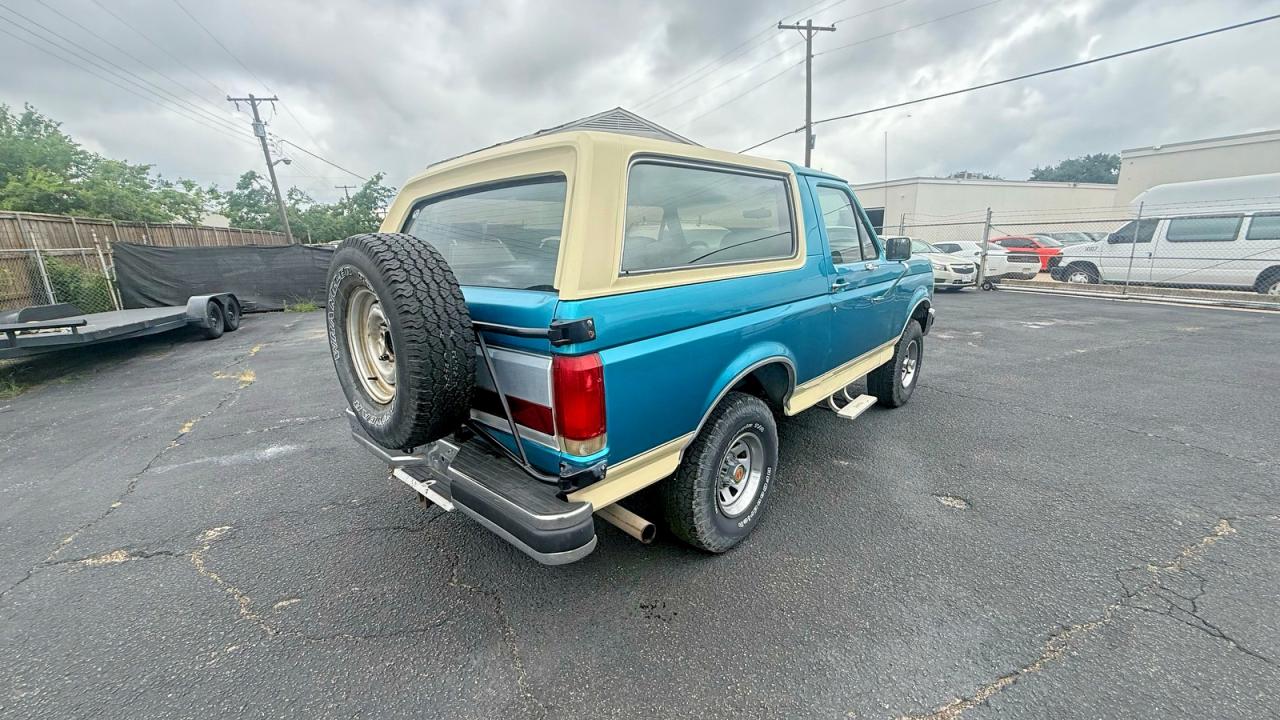 Ford Bronco U100