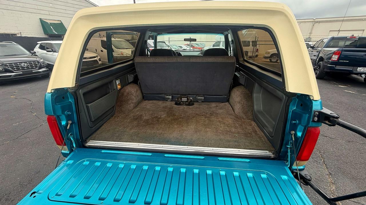 Ford Bronco U100