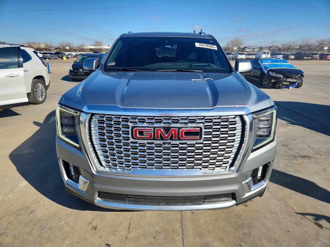 GMC Yukon Denali