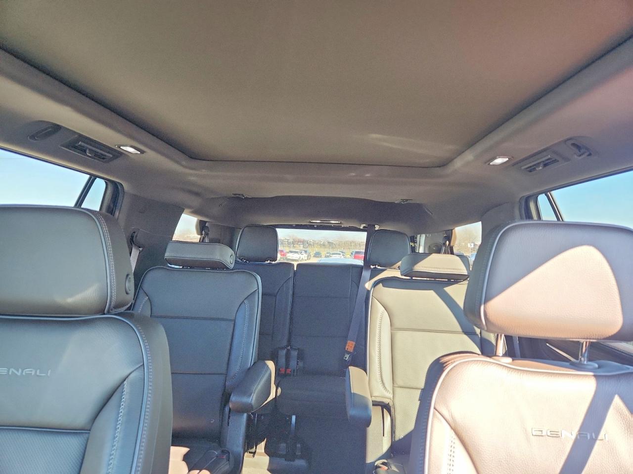 GMC Yukon Denali