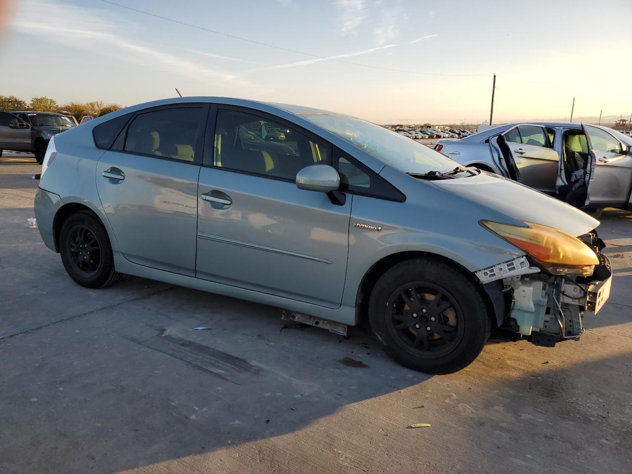 Toyota Prius Three