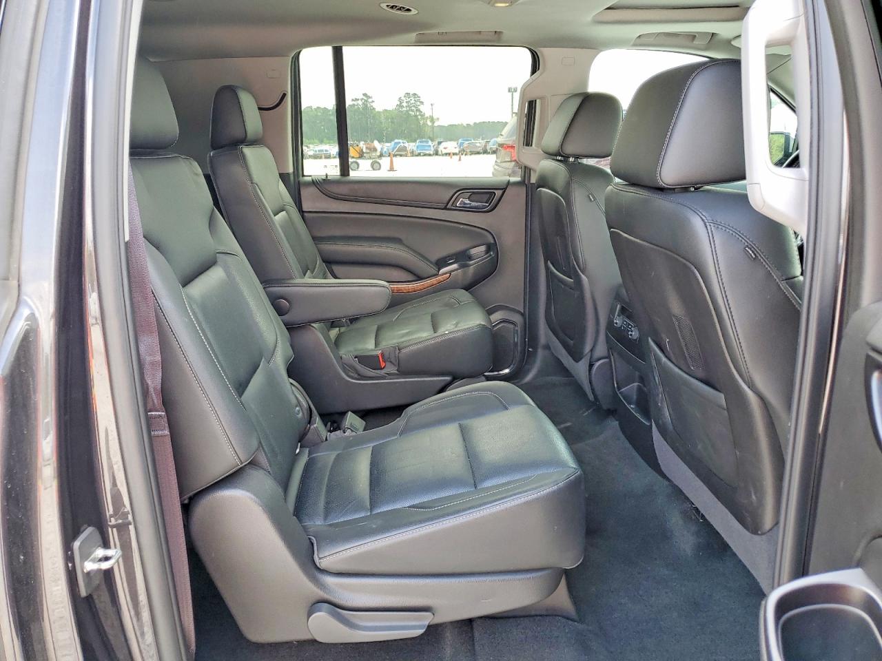 Chevrolet Suburban K1500 Ltz