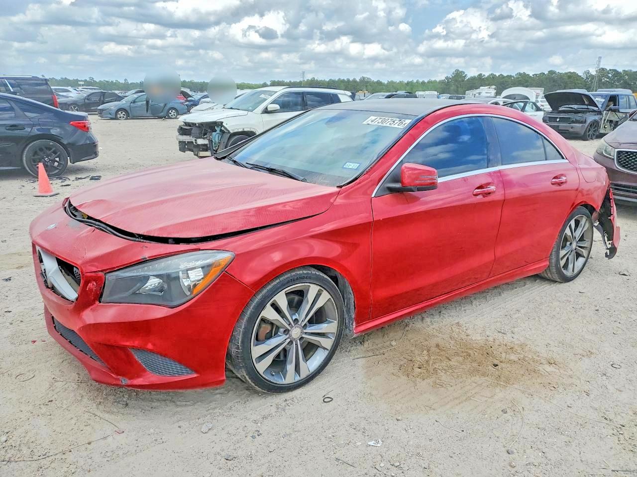 Salvage Mercedes-Benz Cla-class Image
