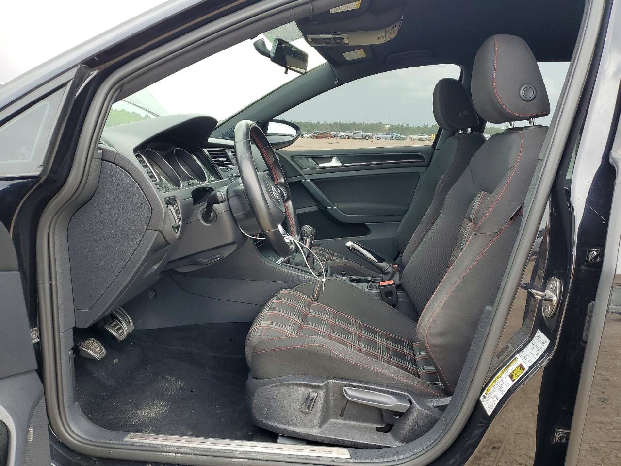 Volkswagen GTI S