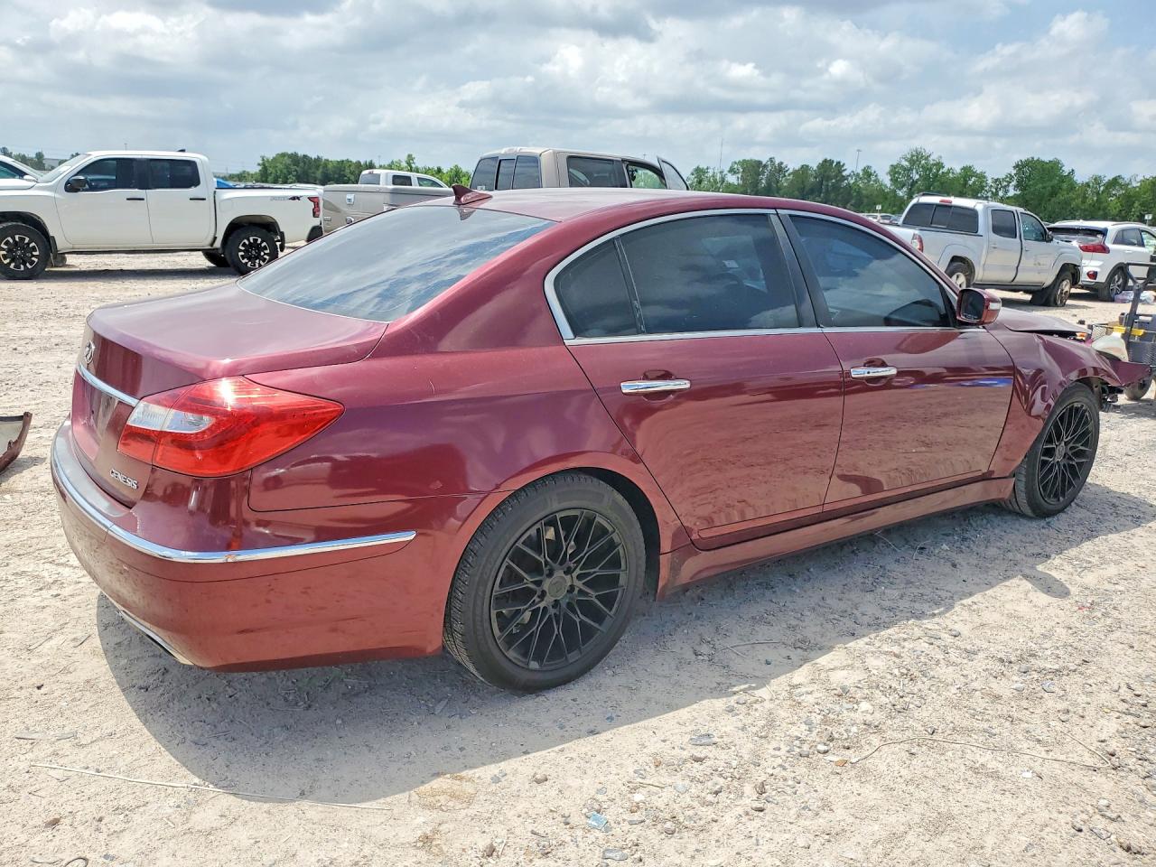 Hyundai Genesis