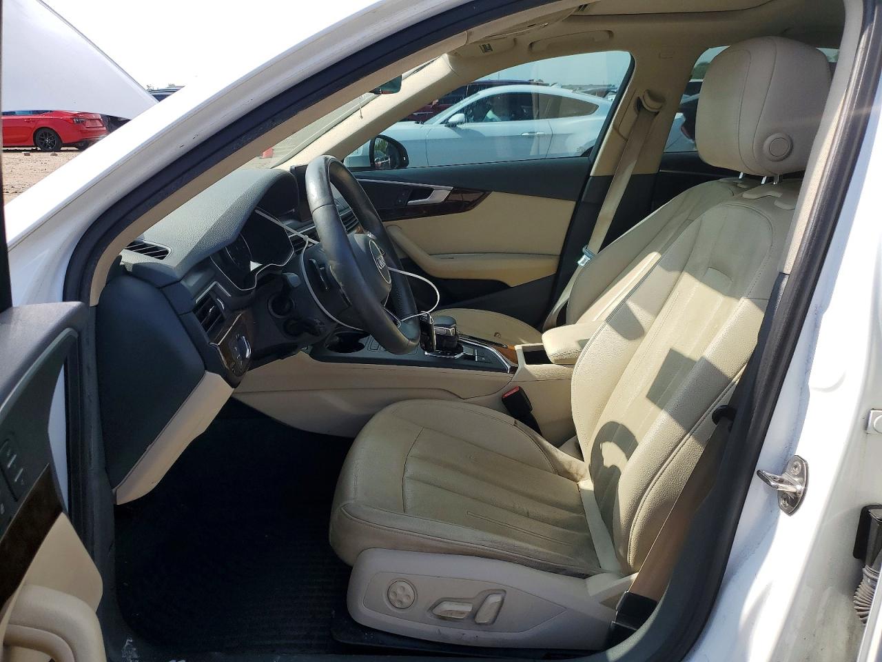 Audi A4 Premium