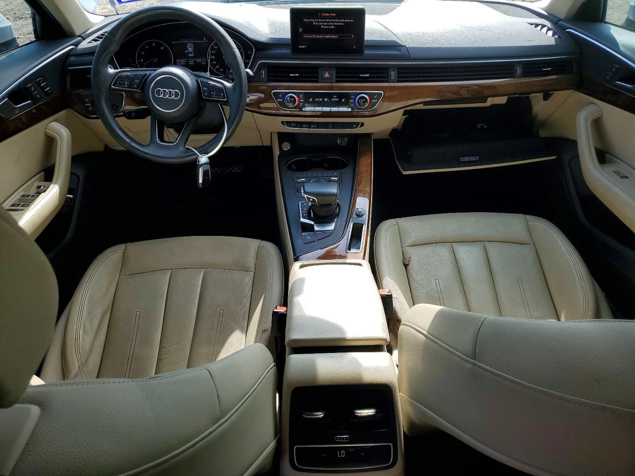 Audi A4 Premium