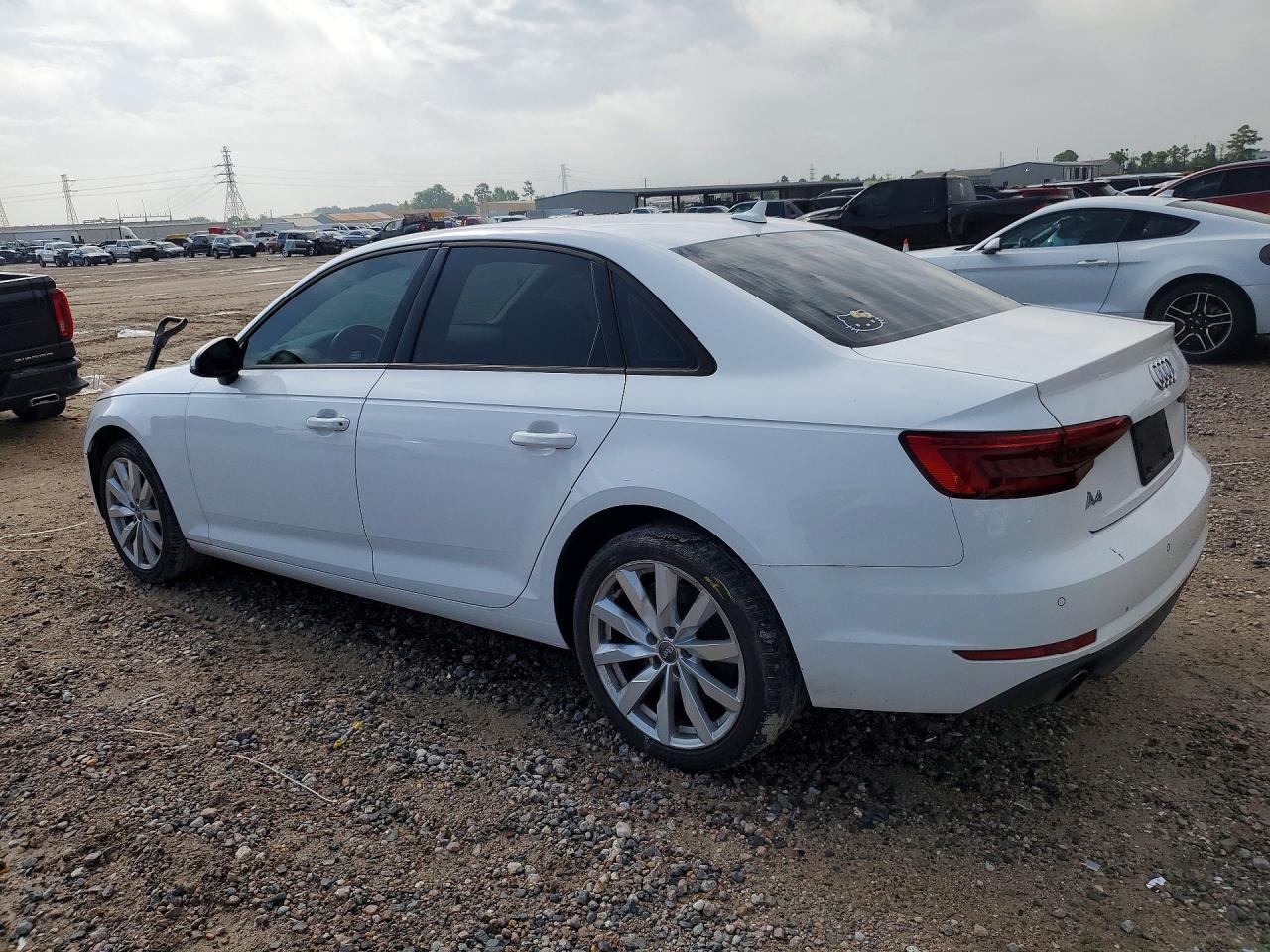 Audi A4 Premium