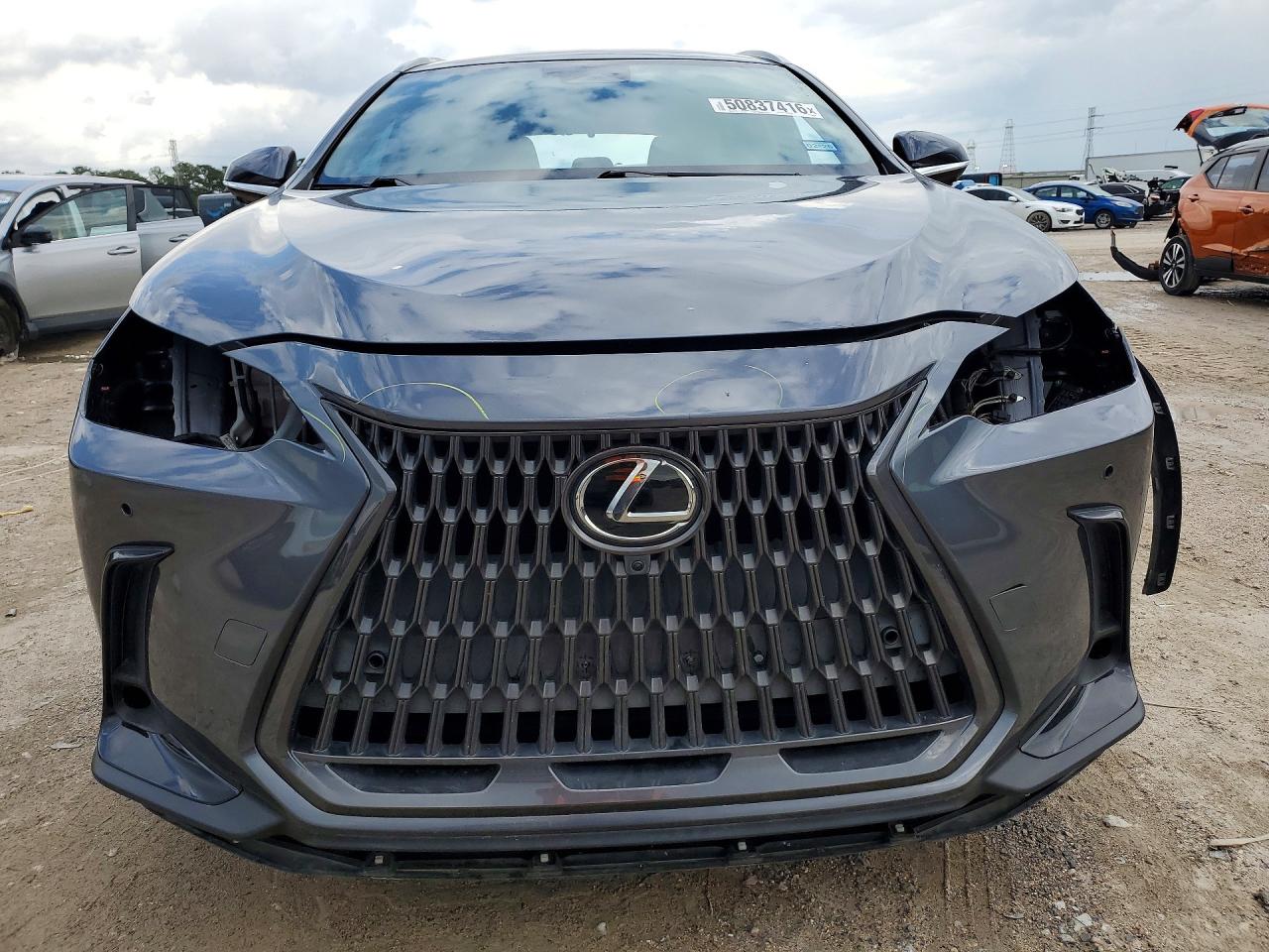 Lexus NX 350