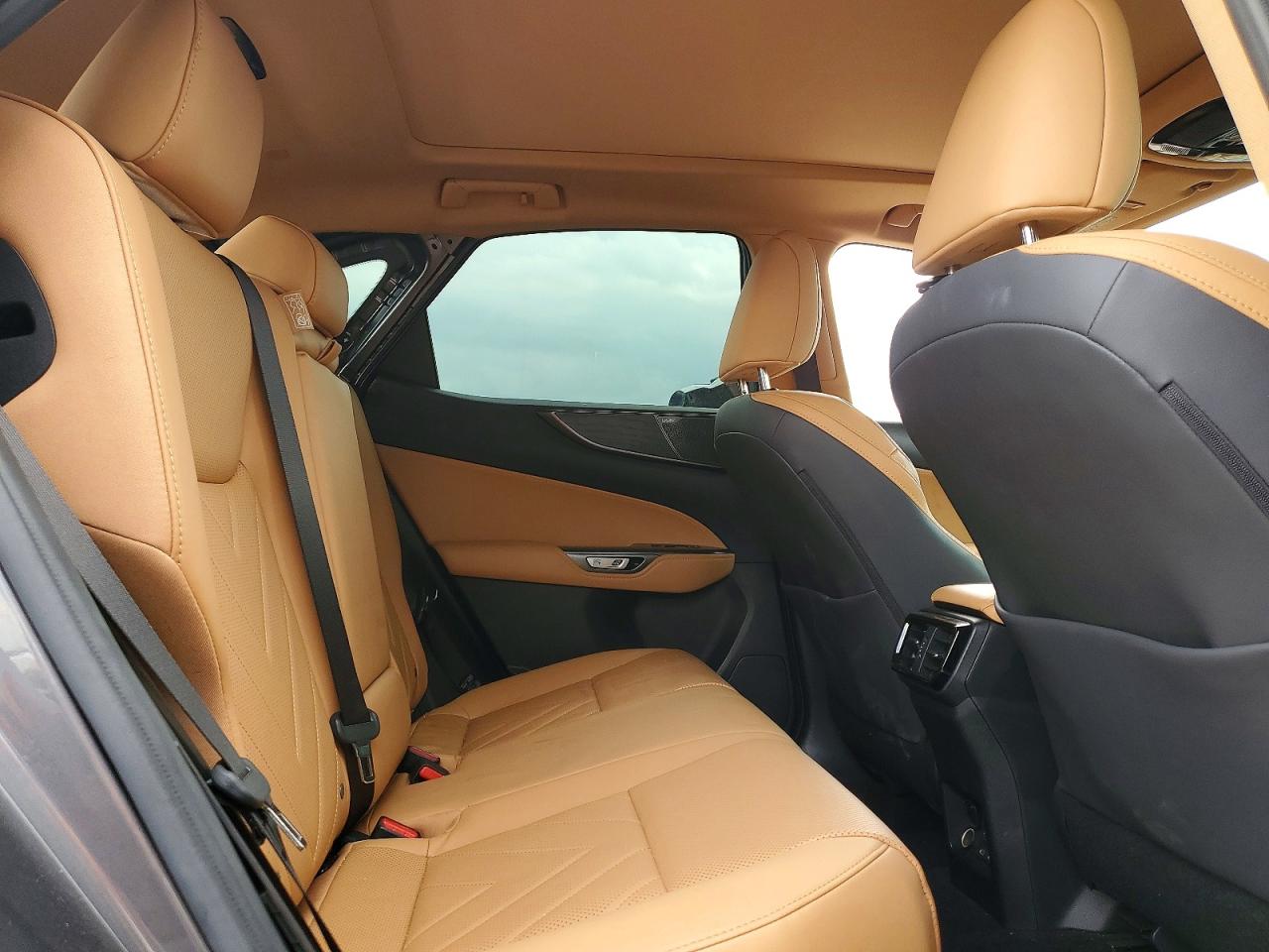 Lexus NX 350