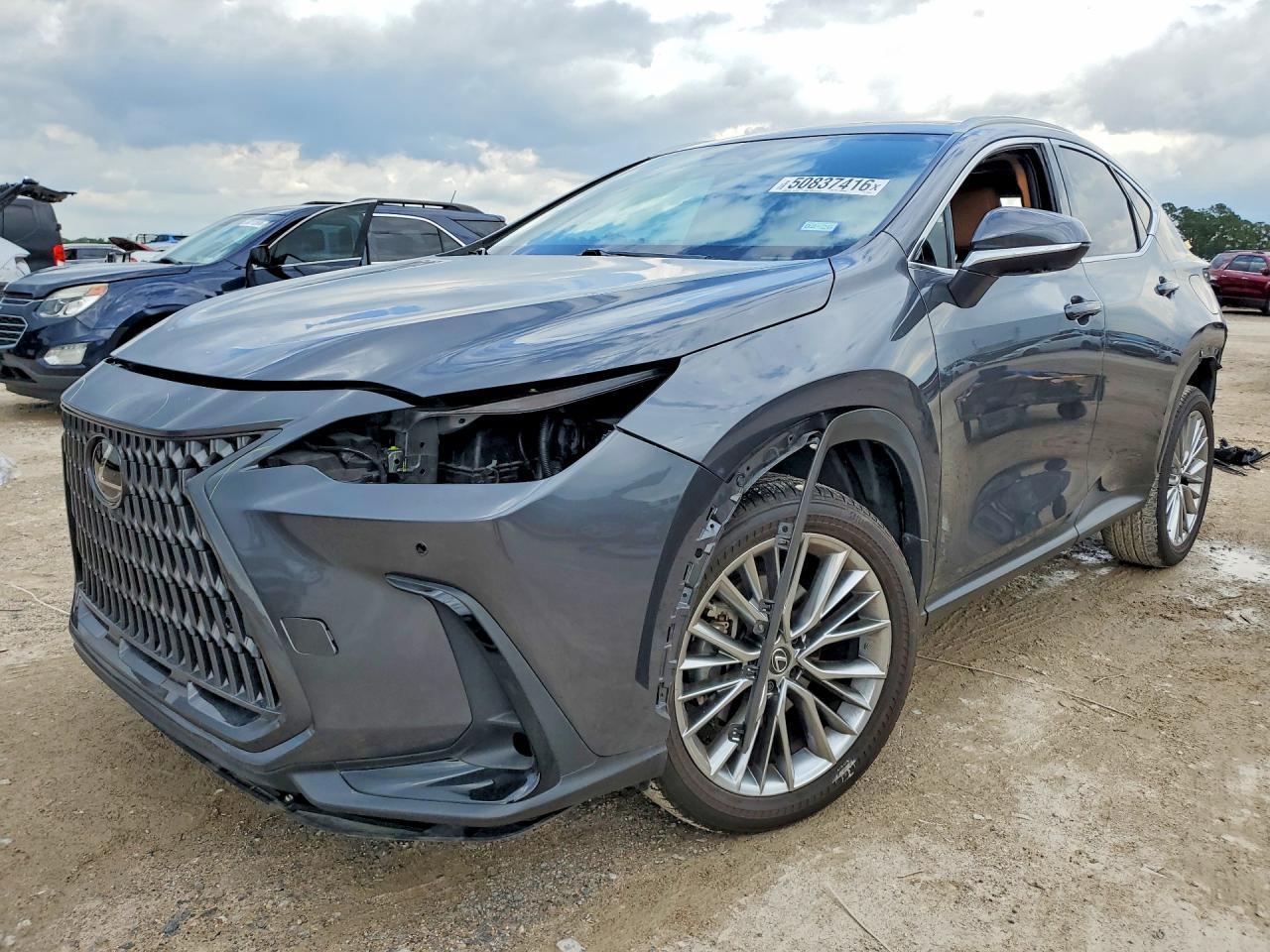 Salvage Lexus NX Image