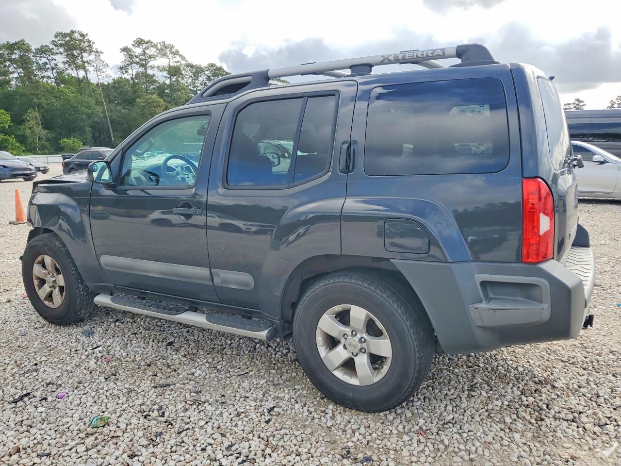 Nissan Xterra X