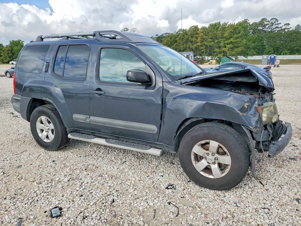 Nissan Xterra X