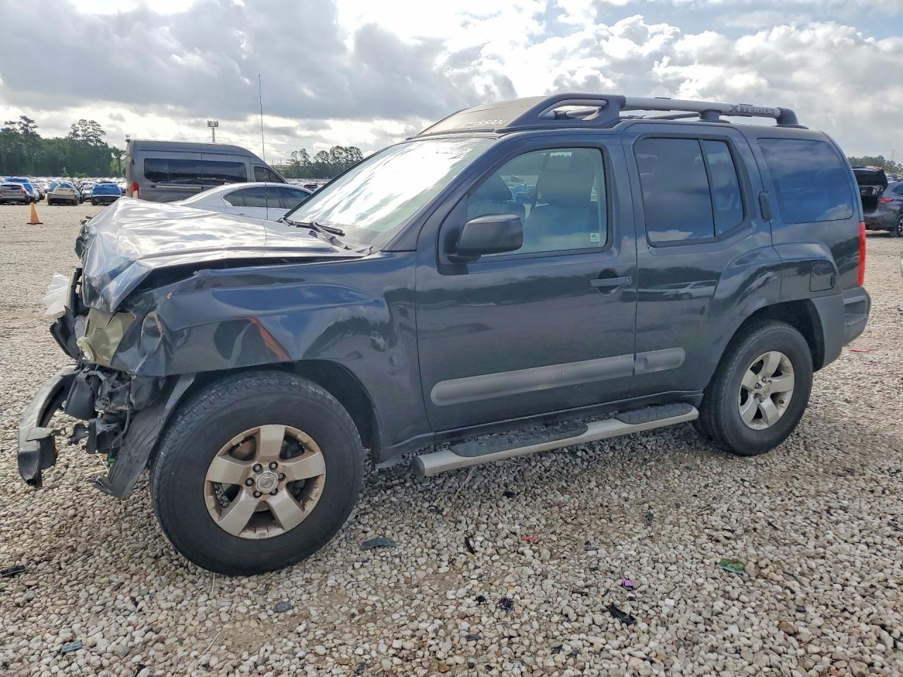 Salvage Nissan Xterra Image