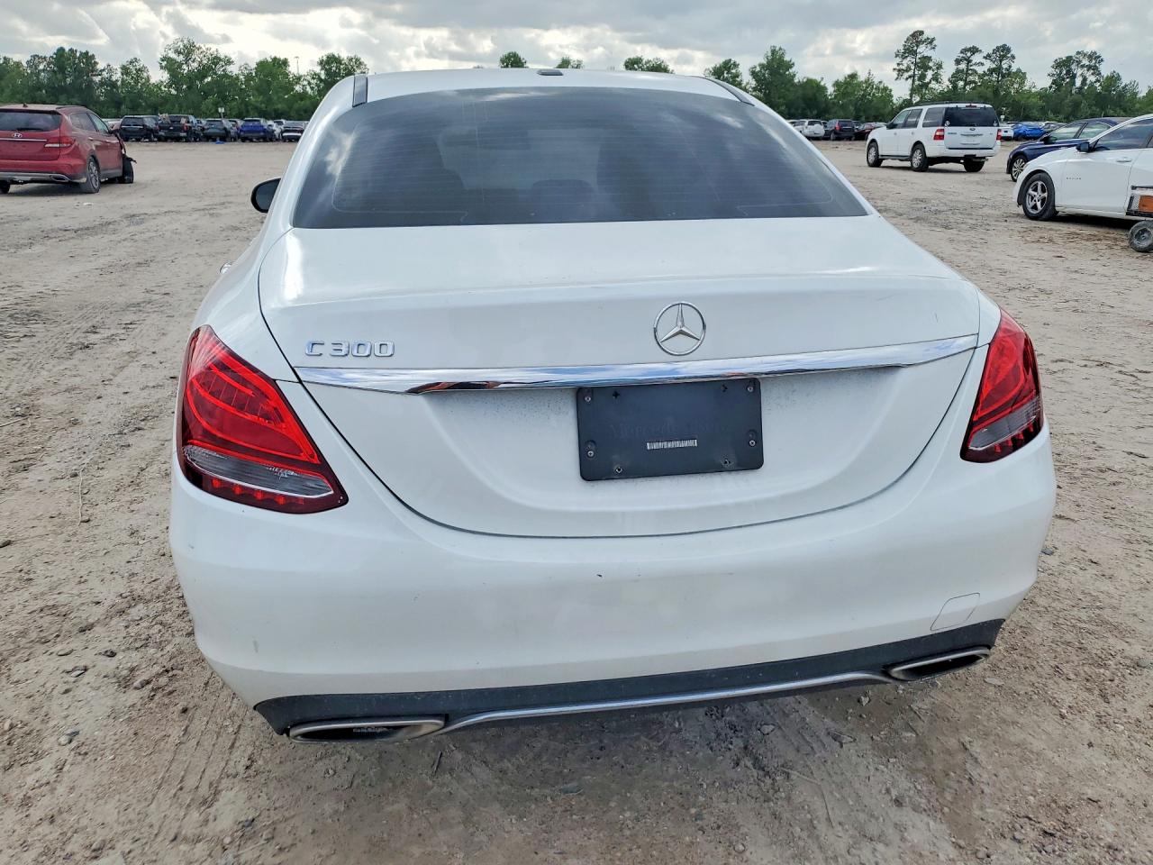Mercedes-Benz C-Class 300