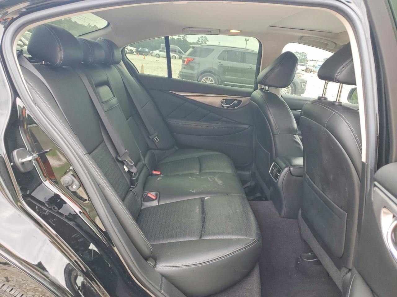 INFINITI Q50 3.0t S 3.0t Sport