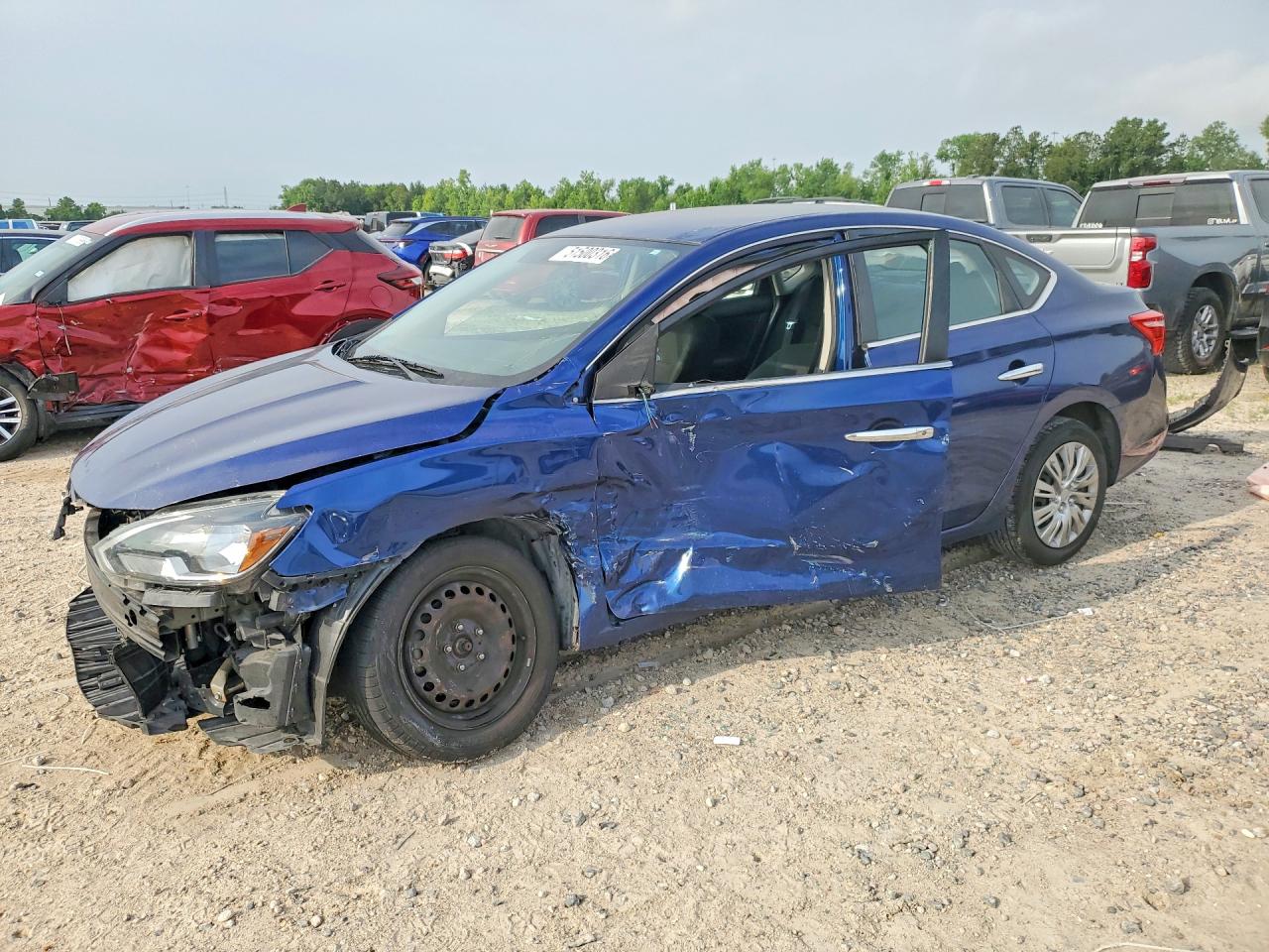 Salvage Nissan Sentra Image