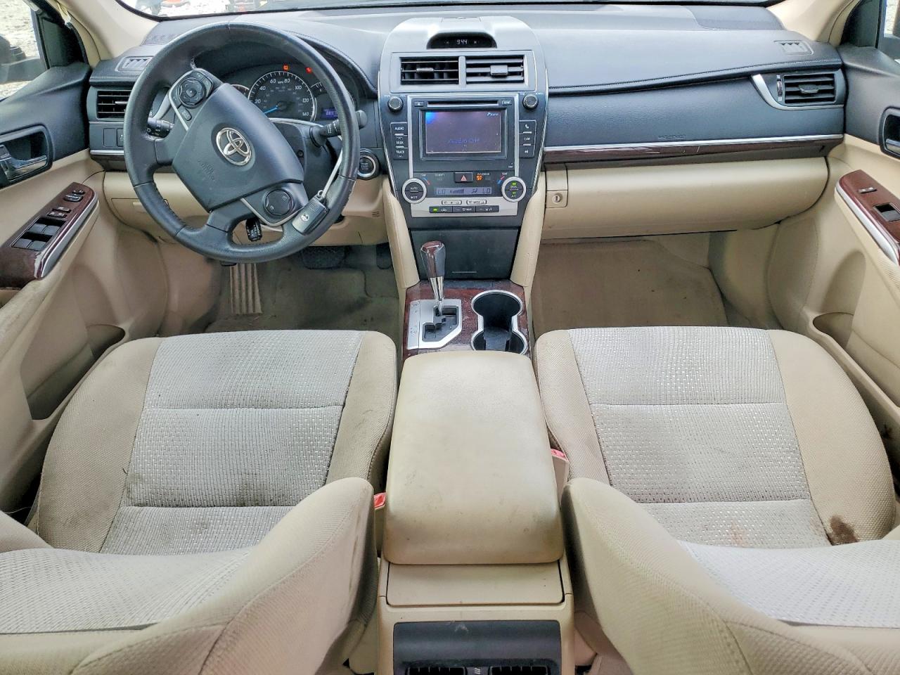Toyota Camry Xle