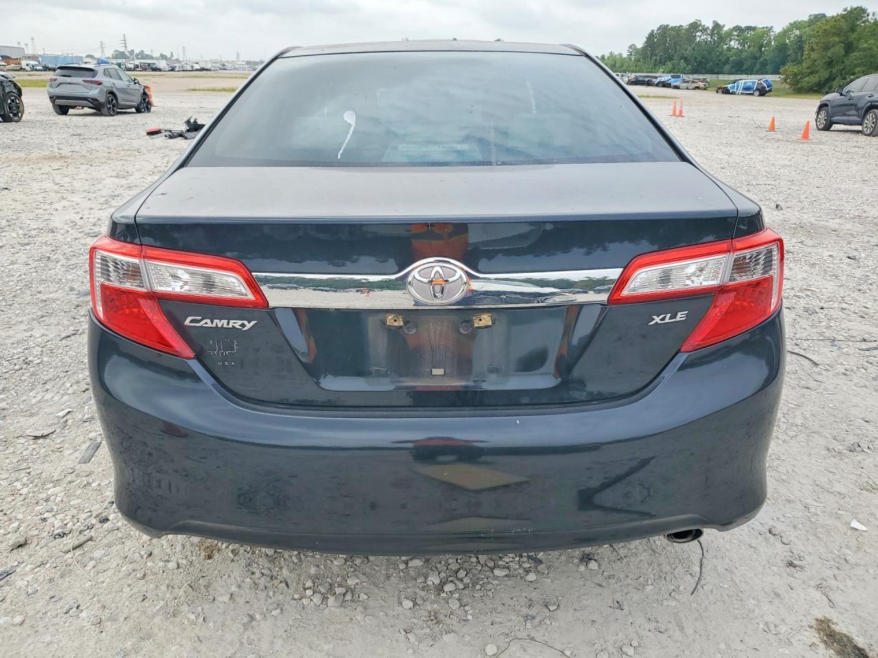 Toyota Camry Xle