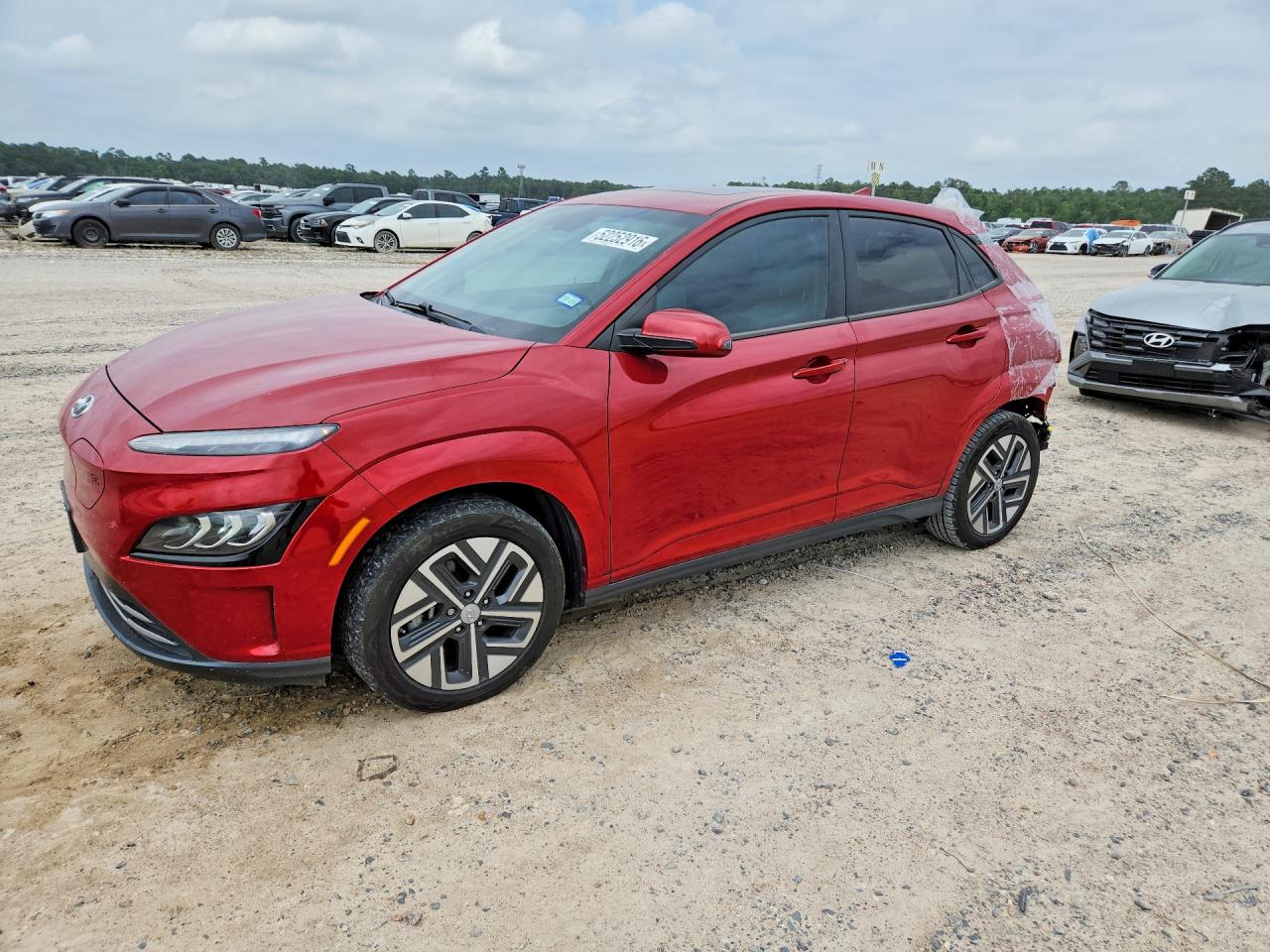 Salvage Hyundai KONA Image