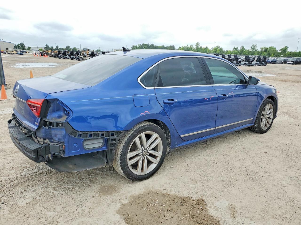 Volkswagen Passat Sel Premium