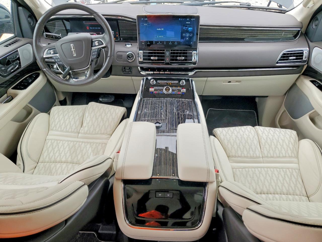 Lincoln Navigator Black Label