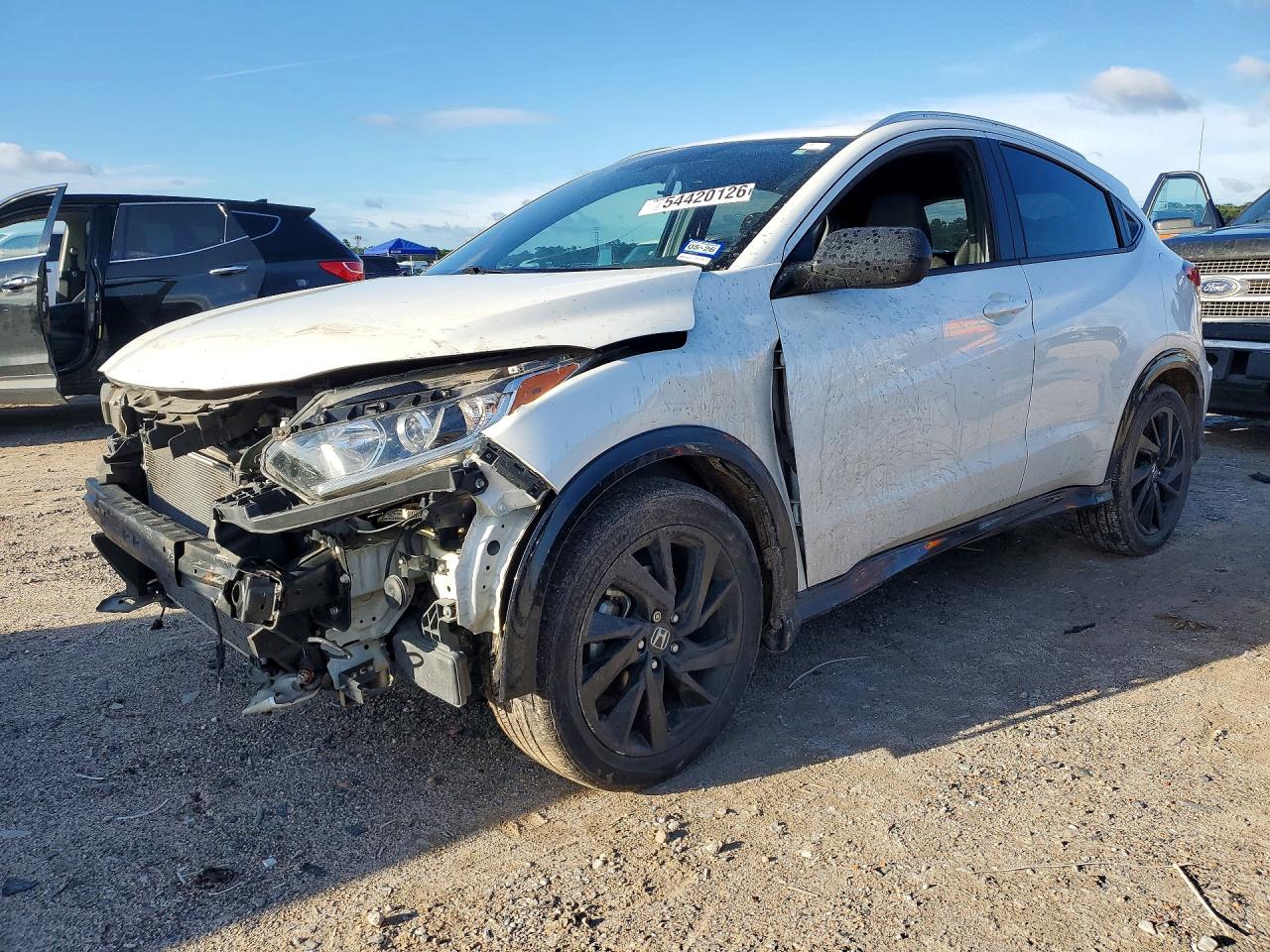 Salvage Honda HR-V Image