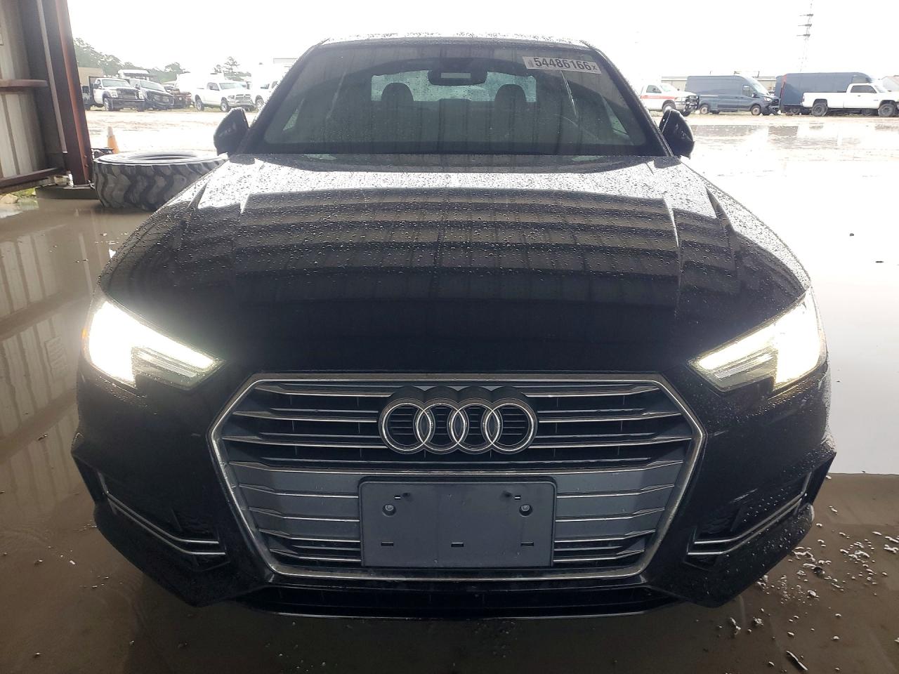 Audi A4 Premium