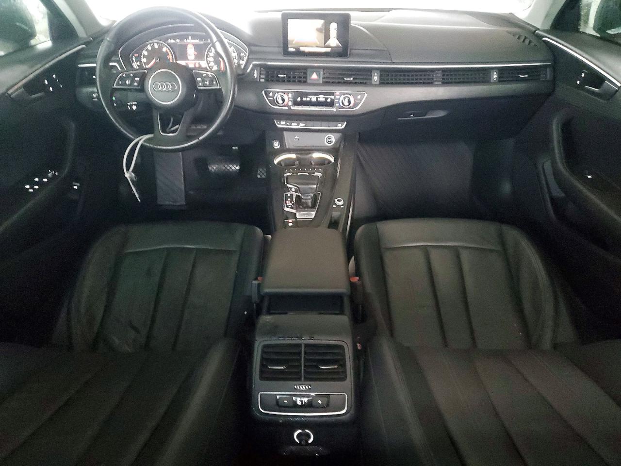Audi A4 Premium