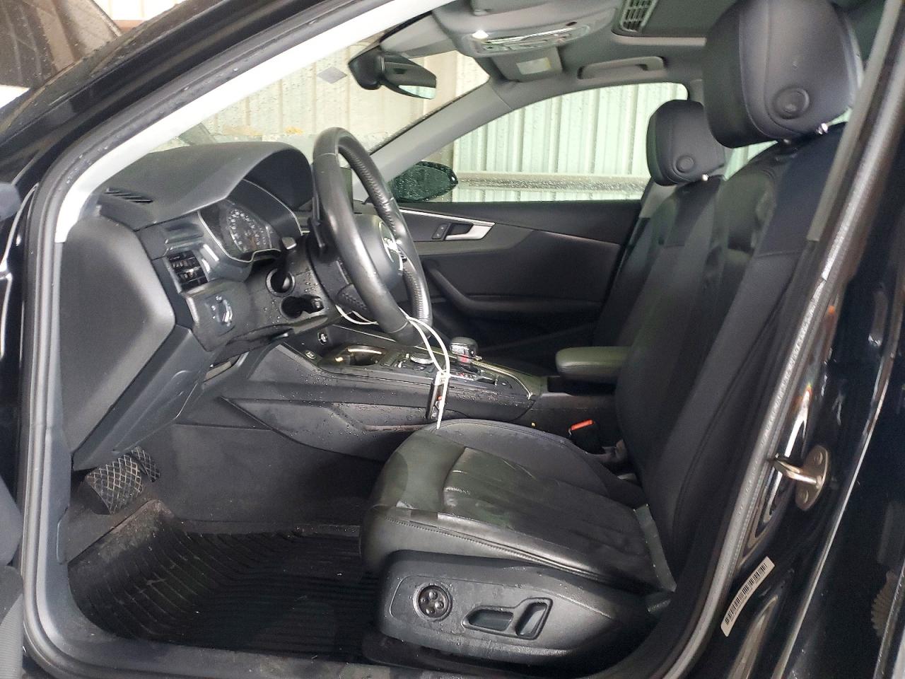 Audi A4 Premium