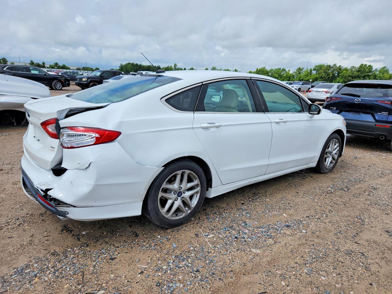 Ford Fusion Se