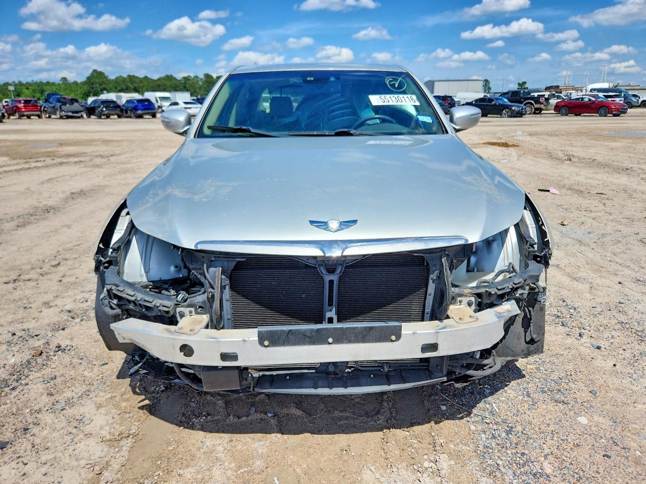 Hyundai Genesis 3.8l
