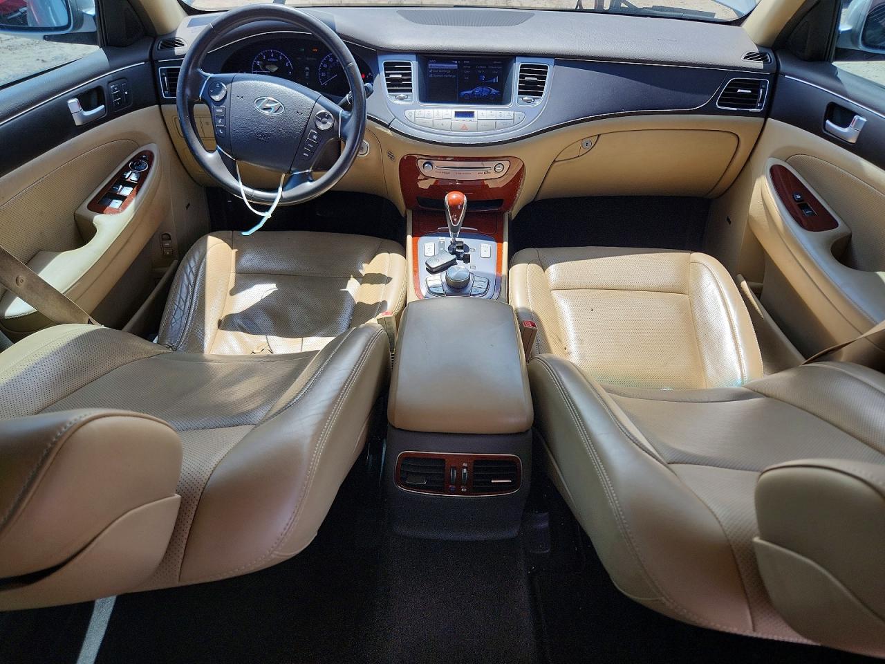 Hyundai Genesis 3.8l