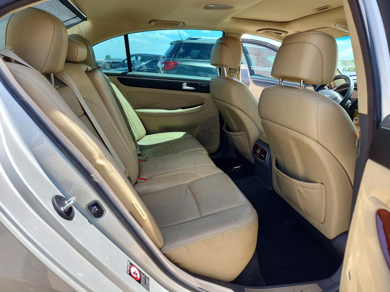 Hyundai Genesis 3.8l