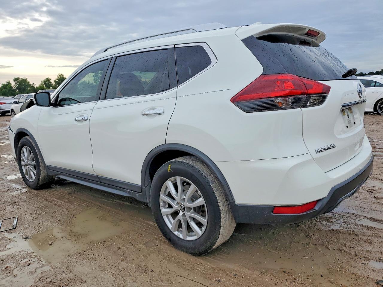 Nissan Rogue Sv