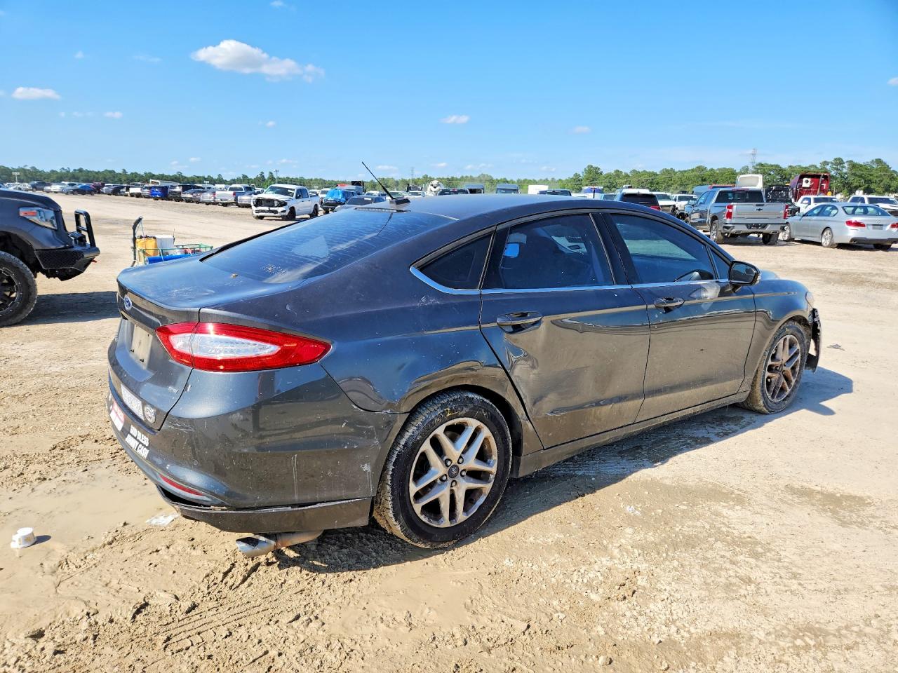 Ford Fusion Se